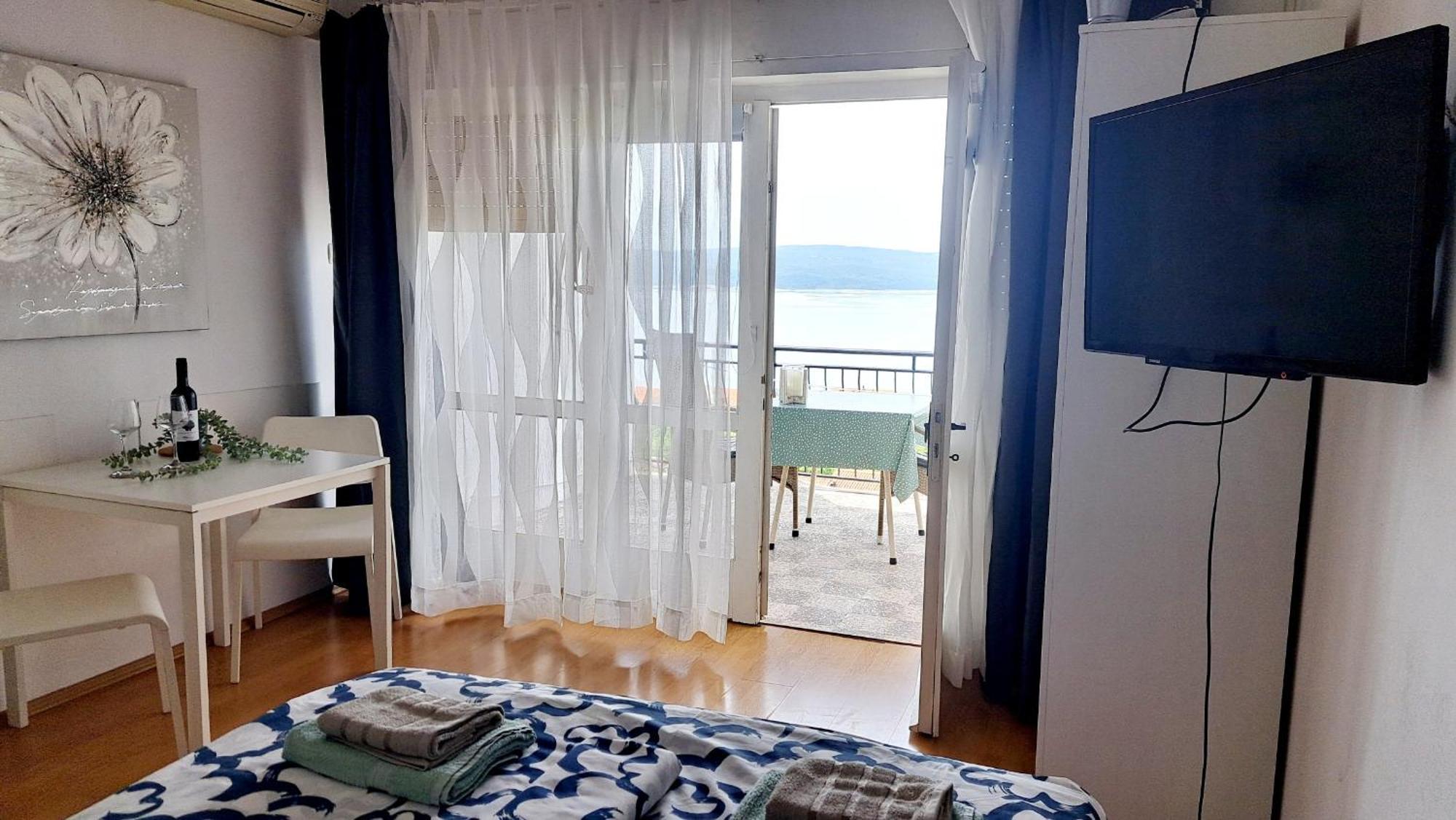 Apartmani E&G Dramalj Exterior foto